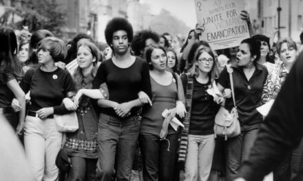 Women of America – AudioBook