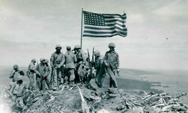 Closing In: Marines in the Seizure of Iwo Jima – Audiobook