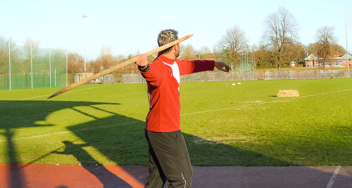 Neanderthals: Javelin athletes helped us show how effective they were at hunting with weapons
